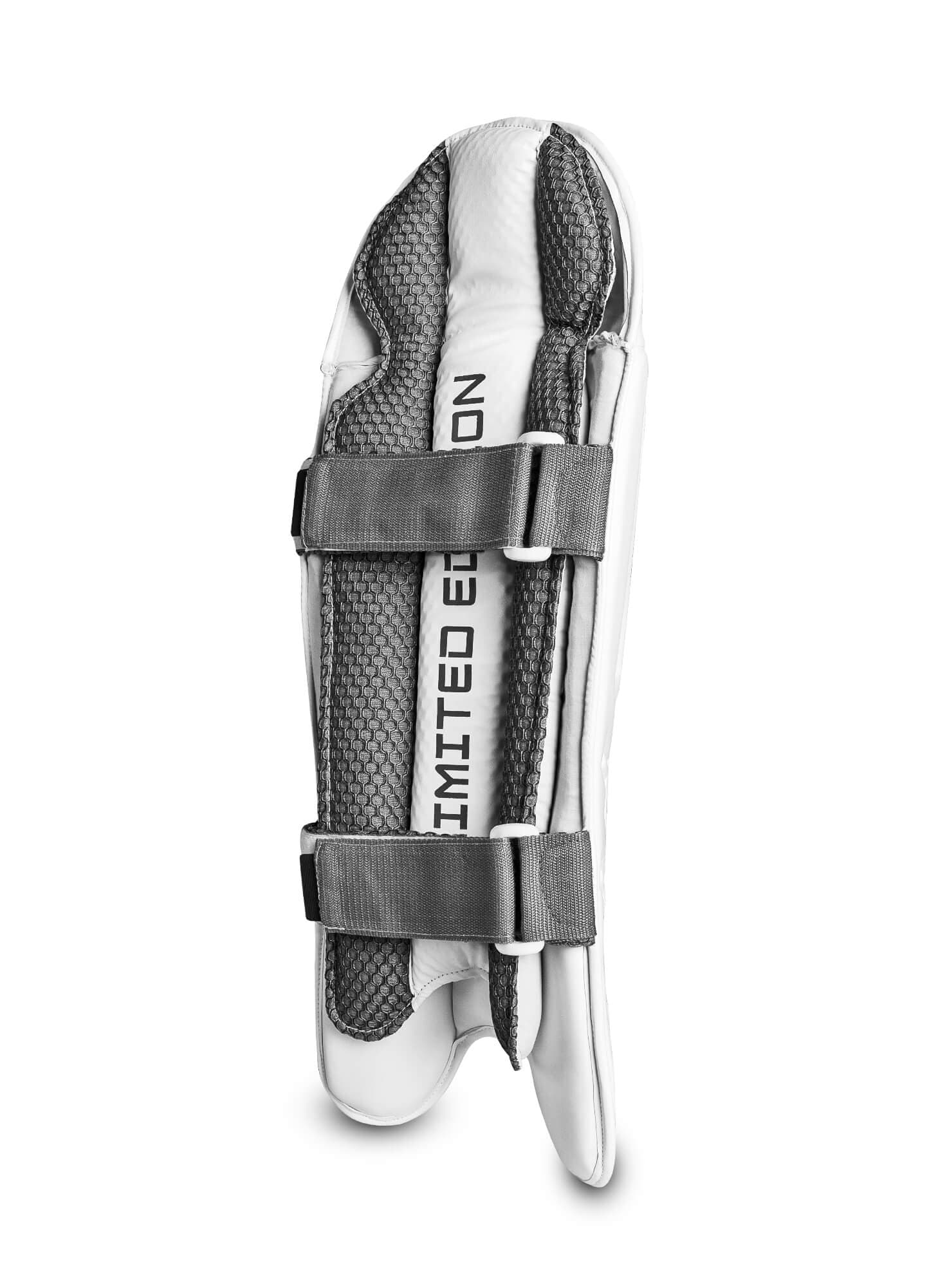 Pro Limited Edition Wicket Keeping Pads - thumbnail 4